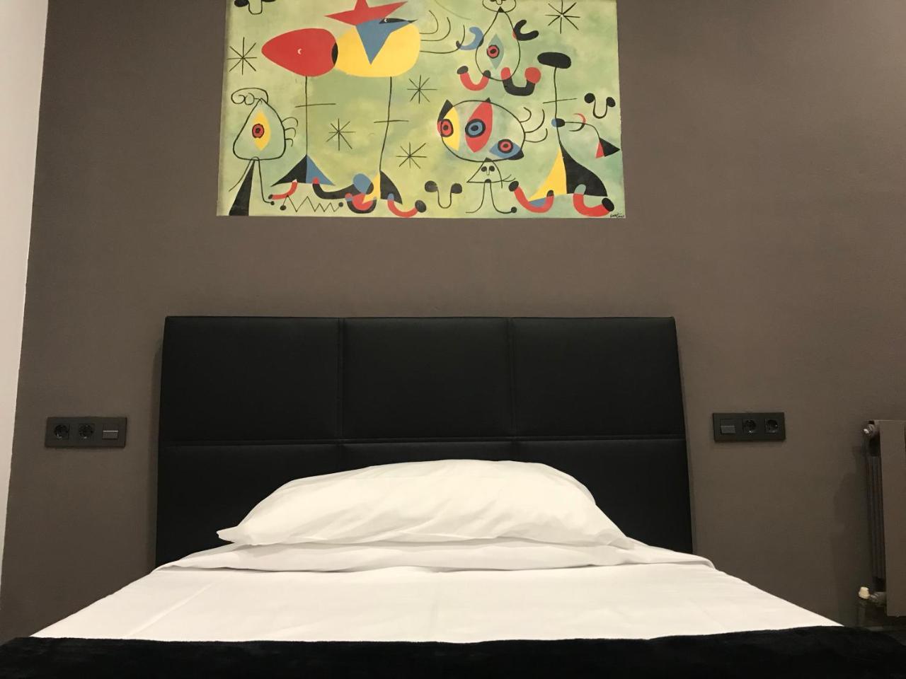 Hostal Eden 바르셀로나 객실 사진